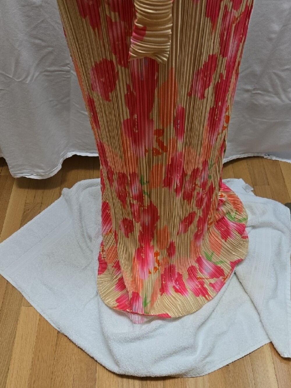 Strapless Pink Floral Pleated Maxi Dress - Picture 4 of 5